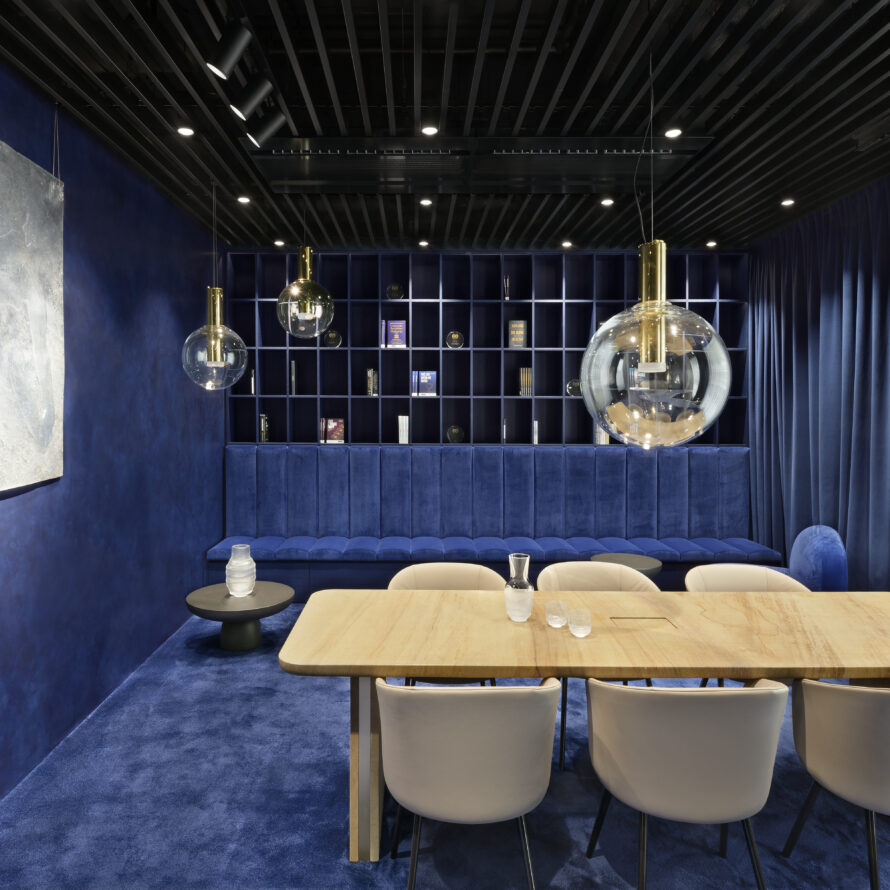 Flare_Phenomena_ONE FAMILY OFFICE_interior_CMC_Architects_ph_Havlova (6)